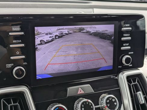 Used 2021 Kia Sorento LX FWD image 22