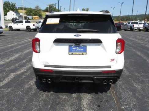 Certified 2023 Ford Explorer ST w/ Equipment Group 401A image 15