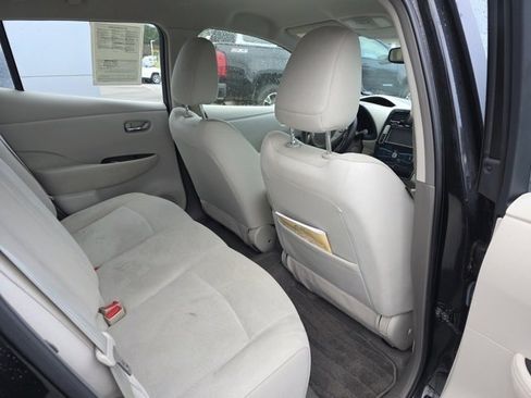 Used 2012 Nissan Leaf SL image 12