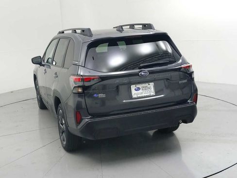 Used 2026 Subaru Forester Premium AWD/4WD image 8