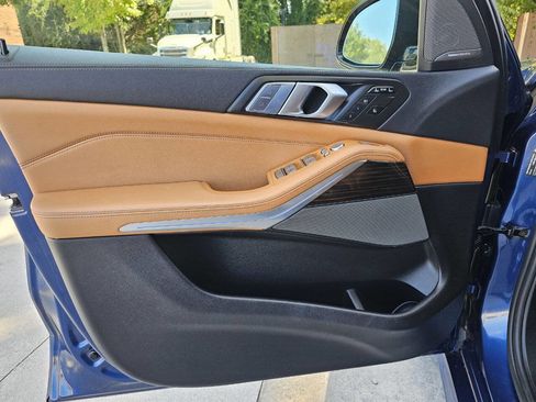 Used 2019 BMW X7 xDrive50i w/ M Sport Package image 25