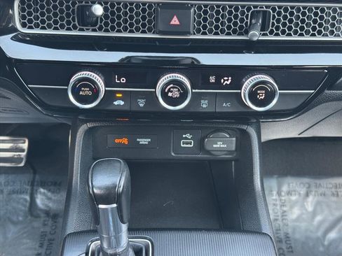 Used 2022 Honda Civic Sport image 10