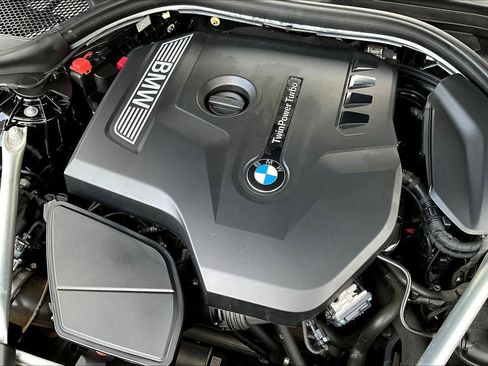 Used 2018 BMW 530i image 31