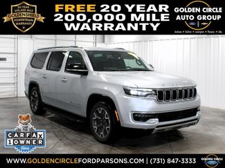 Used 2023 Jeep Wagoneer L Series III w/ Preferred Equipment Group AWD/4WD 360° Tour