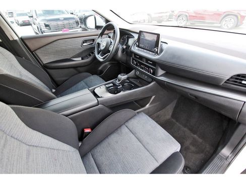 Used 2023 Nissan Rogue SV FWD image 30