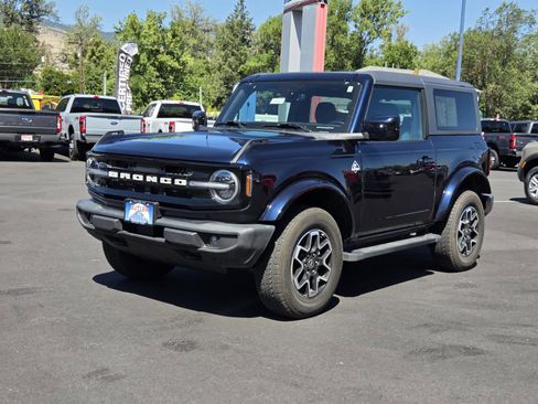 Used 2021 Ford Bronco Outer Banks AWD/4WD image 1