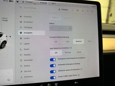 Used 2021 Tesla Model Y Long Range image 33