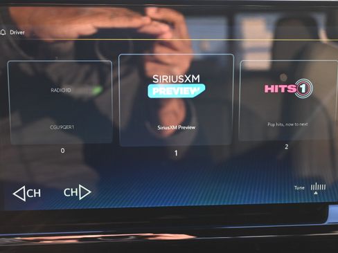 Used 2024 Chevrolet Silverado 1500 ZR2 w/ Technology Package image 23