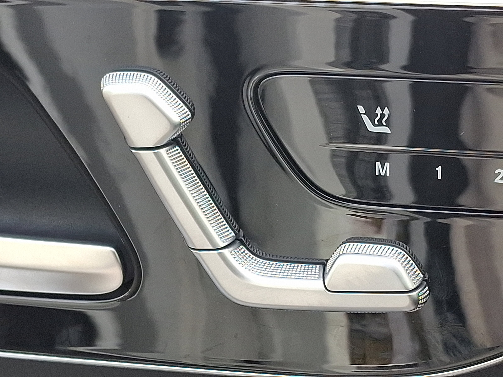 New 2026 Mercedes-Benz C 300 4MATIC Sedan image 20