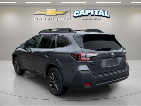 Used 2025 Subaru Outback Onyx Edition AWD/4WD image 3