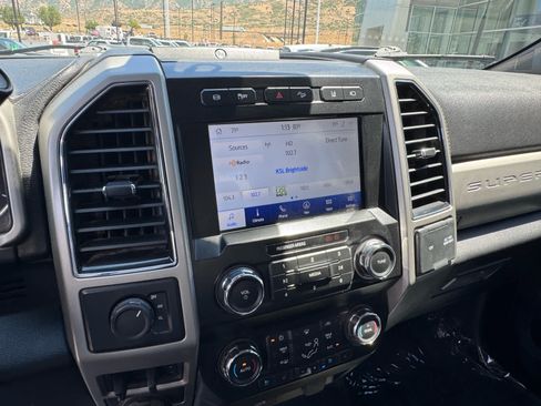 Used 2020 Ford F450 Lariat w/ Lariat Value Package AWD/4WD image 33