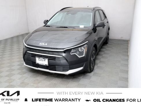 New 2026 Kia Niro EX FWD image 1