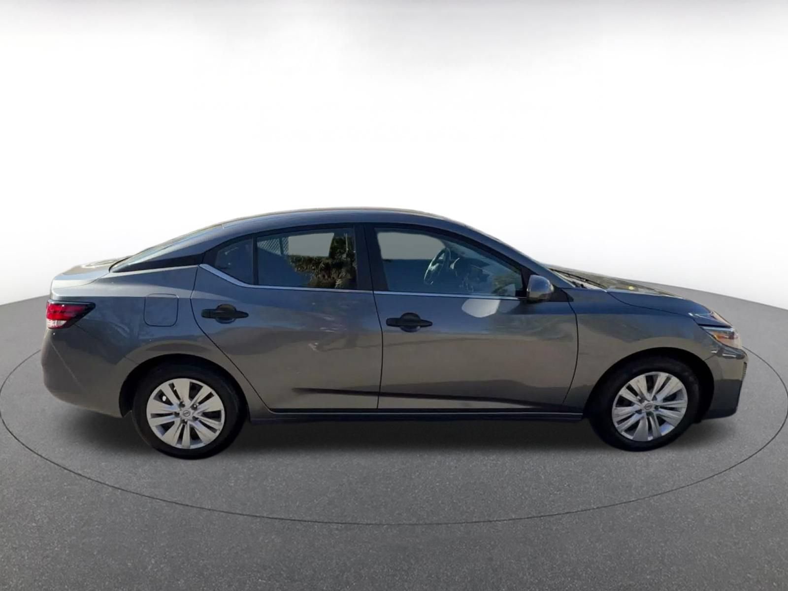 Used 2025 Nissan Sentra S FWD image 15