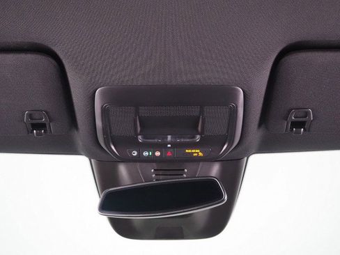 Used 2024 Chevrolet Equinox EV LT image 67