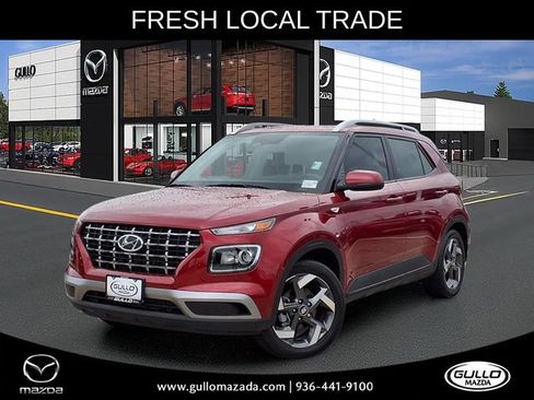 Used 2026 Hyundai Venue SEL FWD image 1