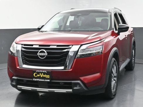 Used 2022 Nissan Pathfinder SL image 7