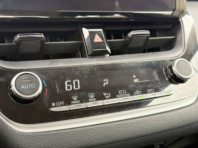 Used 2023 Toyota Corolla LE FWD image 27