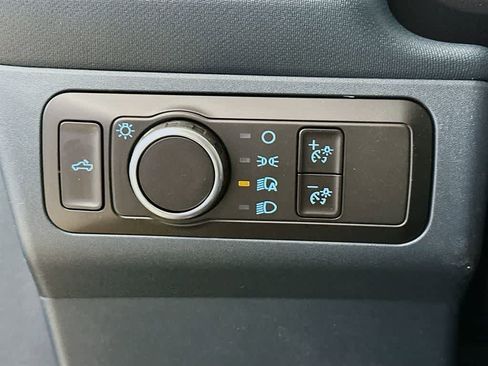 New 2026 Ford Maverick XLT image 25