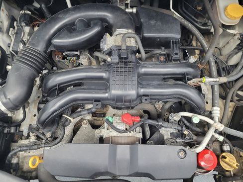 Used 2013 Subaru Crosstrek 2.0i Premium w/ Popular Pkg 2 image 30