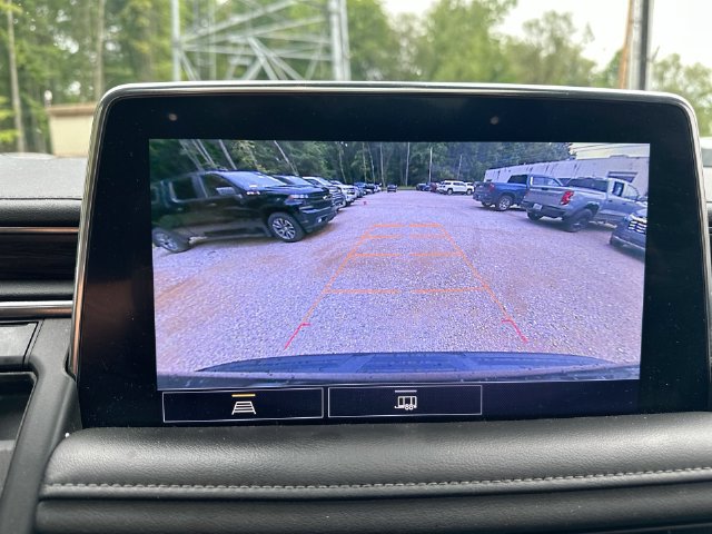 Used 2021 Chevrolet Suburban LT AWD/4WD image 24