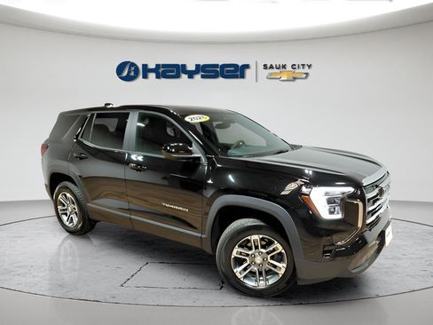 Used 2026 GMC Terrain Elevation AWD/4WD image 1