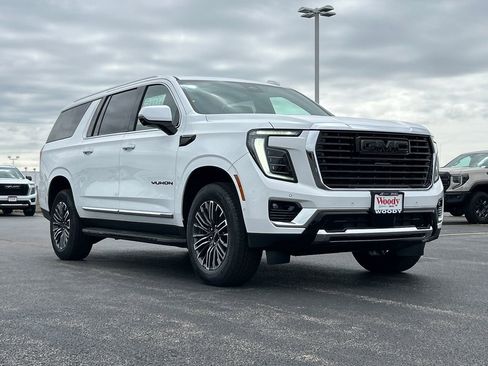 New 2026 GMC Yukon XL Elevation w/ Elevation Premium Package AWD/4WD image 2