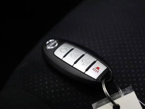 Used 2019 Nissan Murano SV image 33