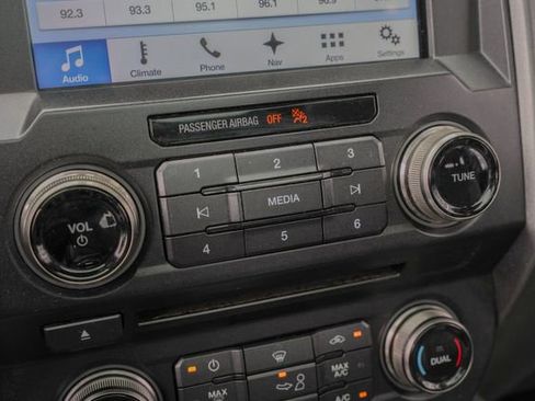 Used 2018 Ford F150 Raptor w/ Equipment Group 802A Luxury image 49