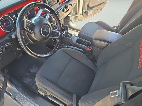 Used 2021 Jeep Gladiator Rubicon w/ LED Lighting Group AWD/4WD image 32