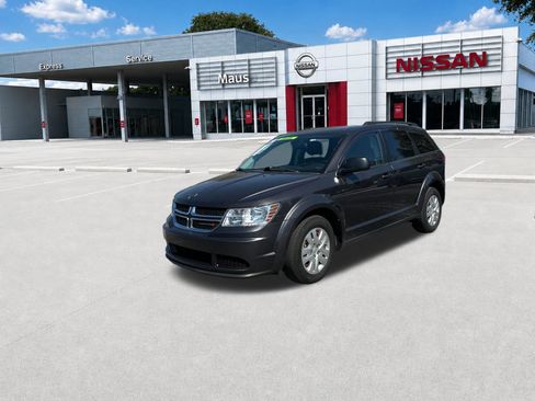 Used 2020 Dodge Journey SE FWD image 15