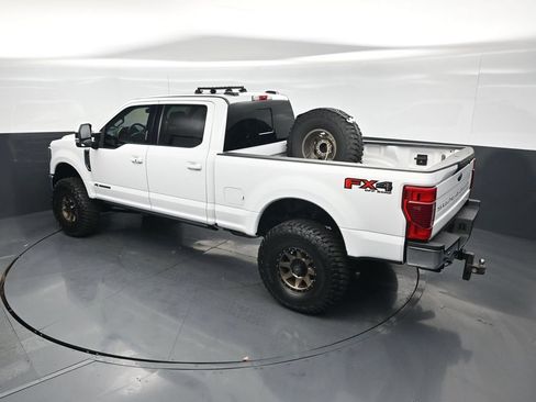 Used 2021 Ford F250 Lariat w/ Lariat Ultimate Package AWD/4WD image 39