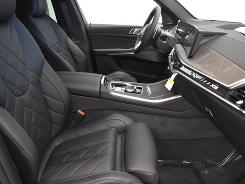 New 2026 BMW X5 xDrive40i w/ Premium Package AWD/4WD image 19