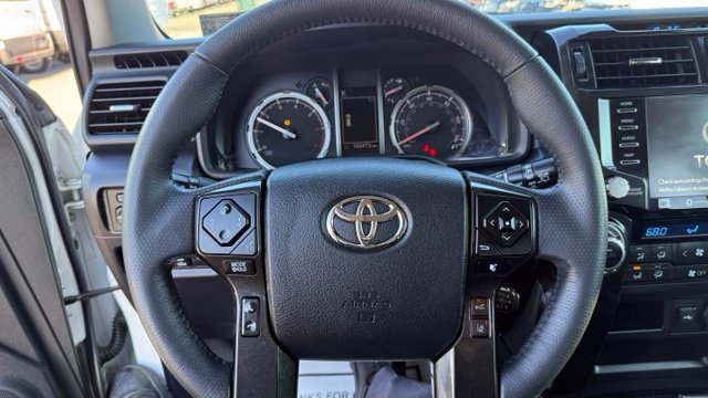 Used 2022 Toyota 4Runner TRD Pro AWD/4WD image 11
