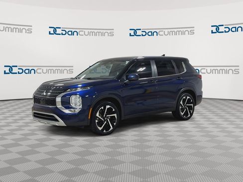 Used 2024 Mitsubishi Outlander SE FWD image 4