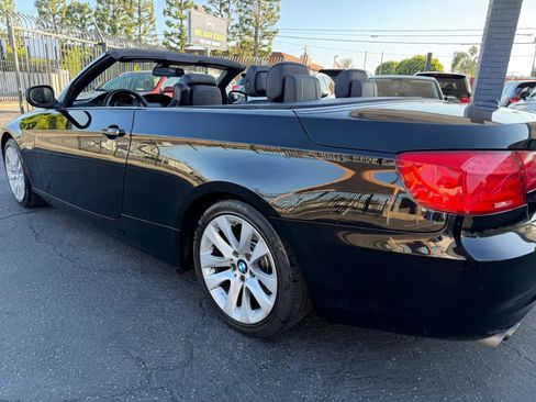 Used 2012 BMW 328i Convertible RWD image 25