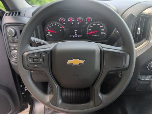 New 2026 Chevrolet Silverado 1500 W/T w/ Z71 Off-Road Package AWD/4WD image 24