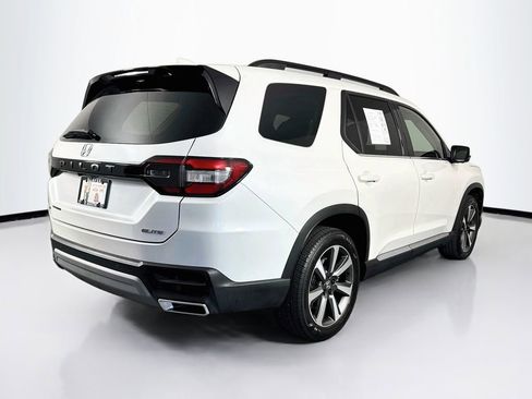 Used 2024 Honda Pilot Elite image 10