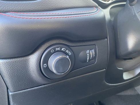 Certified 2024 Dodge Durango GT image 13