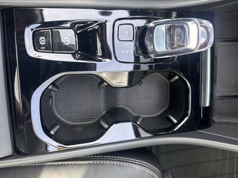 Used 2023 Volvo XC40 B5 Plus w/ Driver Assist Package image 17