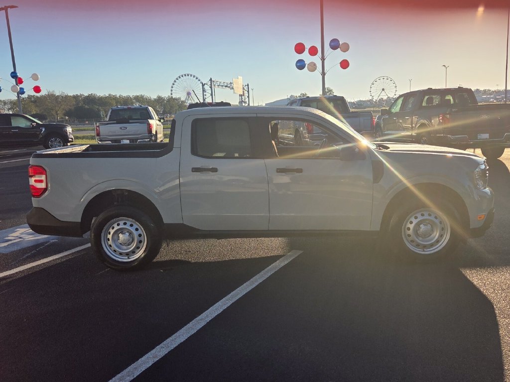 Used 2022 Ford Maverick XL FWD image 11