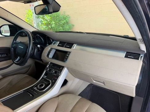 Used 2014 Land Rover Range Rover Evoque Pure AWD/4WD image 28