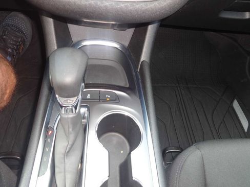 Used 2021 Chevrolet Malibu LS image 14