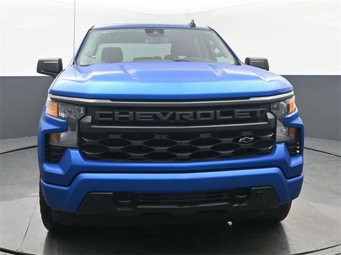 Used 2023 Chevrolet Silverado 1500 Custom w/ LPO, Dark Essentials Package image 8