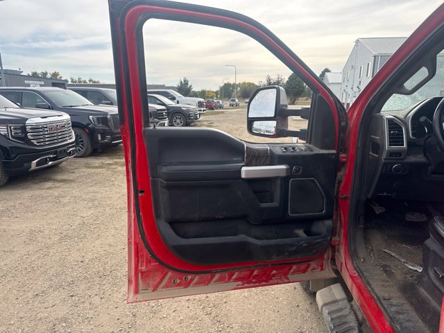 Used 2018 Ford F250 Lariat w/ Lariat Ultimate Package AWD/4WD image 20