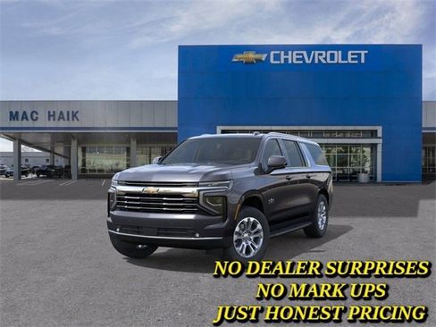 New 2026 Chevrolet Suburban LT w/ Comfort Package image 8