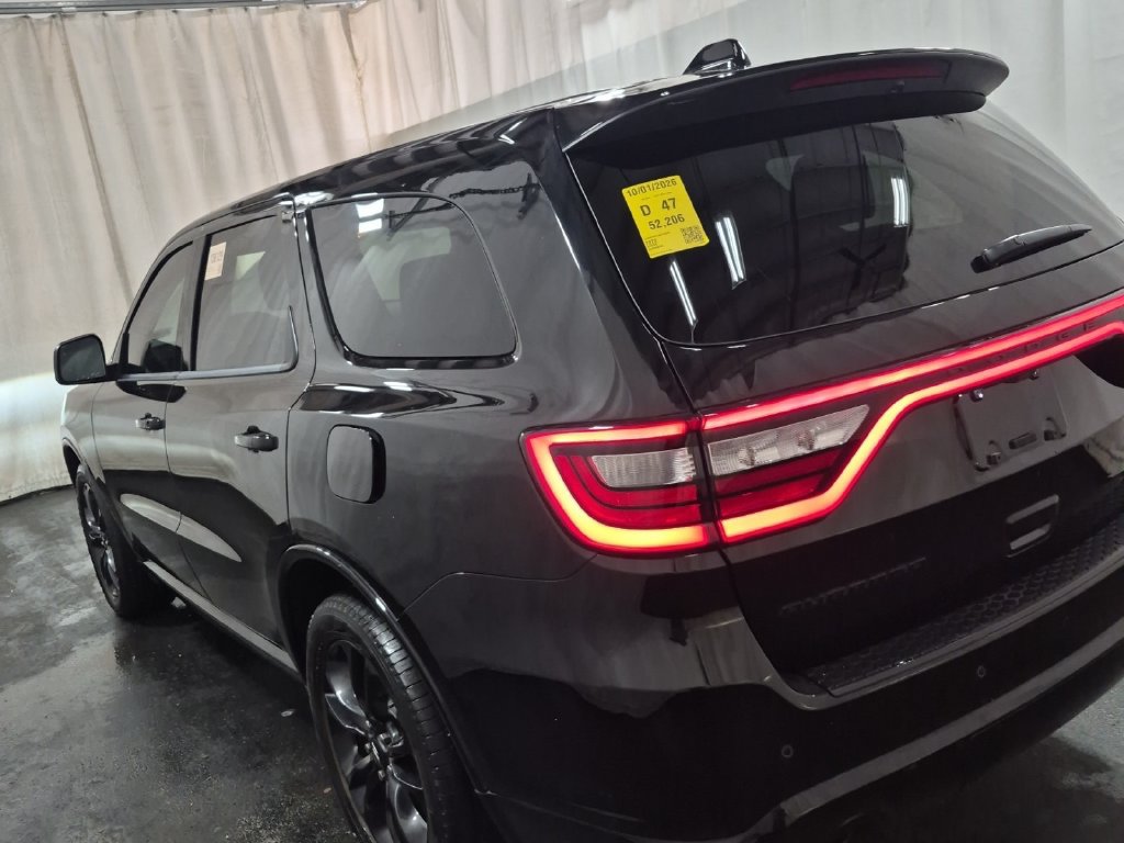 Used 2022 Dodge Durango GT RWD image 2