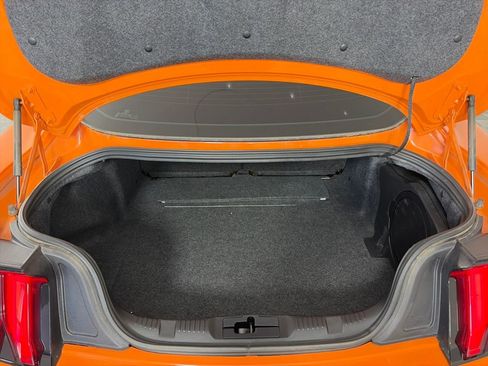 Certified 2020 Ford Mustang Shelby GT500 w/ Technology Package image 25