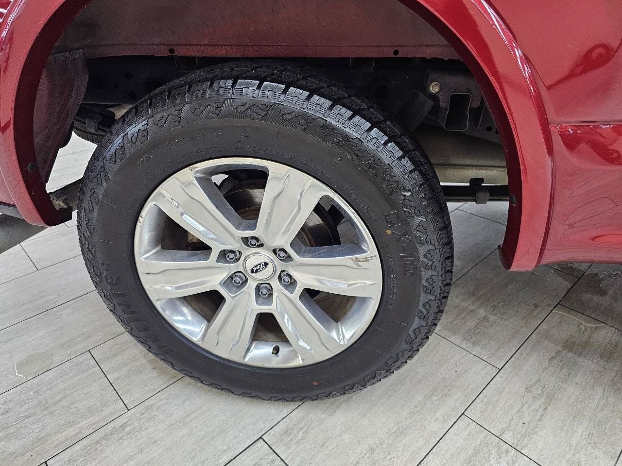 Used 2018 Ford F150 Platinum w/ Equipment Group 701A Luxury RWD image 43
