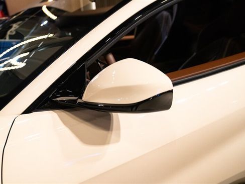 Used 2019 Ferrari 812 Superfast RWD image 15
