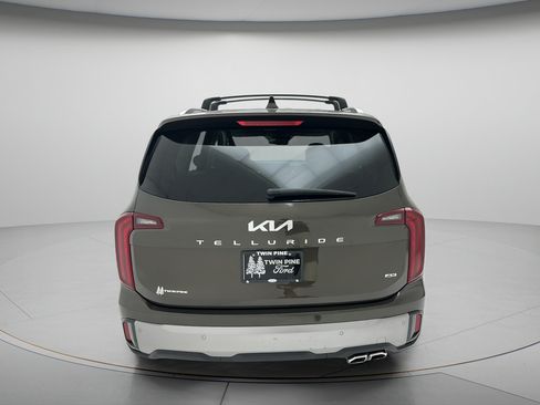 Used 2025 Kia Telluride S AWD/4WD image 6